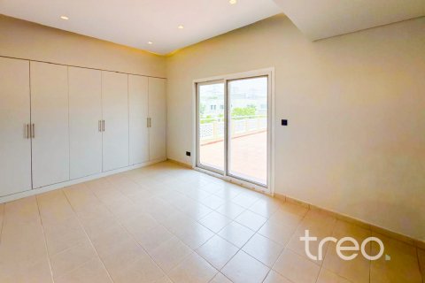 Βίλα σε Meadows, Dubai, ΗΑΕ 3 υπνοδωμάτια, 310.76 τ.μ. Αρ. 733532 - φωτογραφία 6