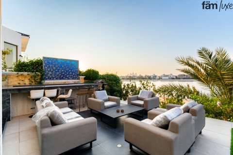 Palm Jumeirah, Dubai, संयुक्त अरब अमीरात में विला, 5 बेडरूम, 650.3 वर्ग मीटर, संख्या 640521 - फ़ोटो 5