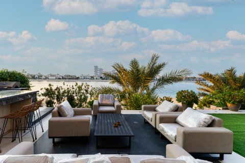 Palm Jumeirah, Dubai, संयुक्त अरब अमीरात में विला, 5 बेडरूम, 650.3 वर्ग मीटर, संख्या 640521 - फ़ोटो 10