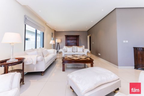 Villa in vendita a Al Furjan, Dubai, EAU 6 camere da letto, 609.9 mq. № 640518 - foto 3