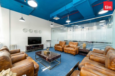 Büroraum zum Verkauf in Dubai, VAE 119.8 m2 Nr. 763993 - Foto 3
