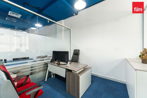 Büroraum zum Verkauf in Dubai, VAE 119.8 m2 Nr. 763993 - Foto 7