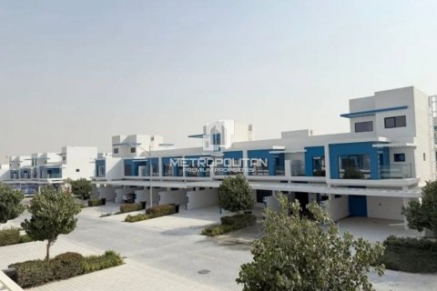 Radhus uthyres i Damac Lagoons, Dubai, UAE 5 sovrum, 144 kvm Nr. 663838 - fotografi 1