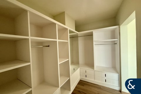 Villa til salgs i Al Furjan, Dubai, Emiratene 3 soverom, 198 kvm Nr. 666456 - Foto 17