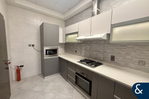 Villa til salgs i Al Furjan, Dubai, Emiratene 3 soverom, 198 kvm Nr. 666456 - Foto 1