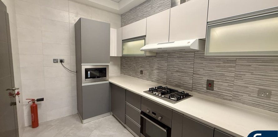 Al Furjan, Dubai, UAE의 빌라 침실 3개, 198제곱미터 번호 666456