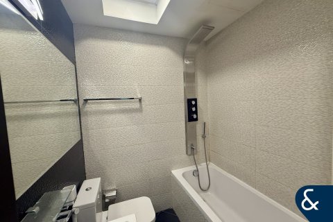 Villa til salgs i Al Furjan, Dubai, Emiratene 3 soverom, 198 kvm Nr. 666456 - Foto 14