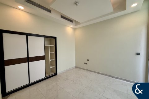 Villa til salgs i Al Furjan, Dubai, Emiratene 3 soverom, 198 kvm Nr. 666456 - Foto 12