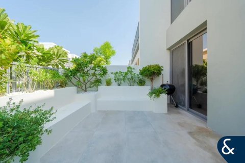 Müüa villa asukohaga Tilal Al Ghaf, Dubai, AÜE: 3 magamistoaga, 207 m² Nr 666460 - pilt 3