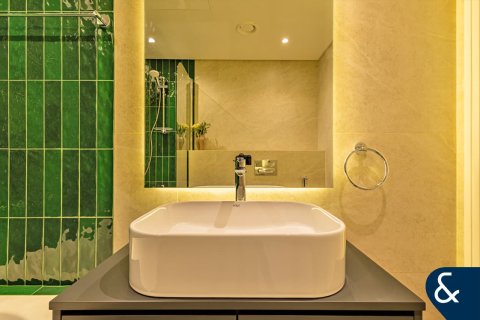 Lägenhet till försäljning i DIFC, Dubai, UAE 2 sovrum, 134 kvm Nr. 666457 - fotografi 8