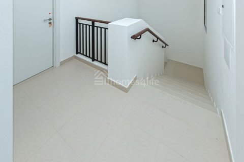 Kuća u nizu u gradu Town Square, Dubai, UAE 3 spavaće sobe, 188 m2 Br. 708575 - Slika 25