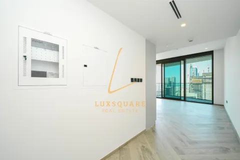 Apartment in Business Bay, Dubai, UAE 1 bedroom, 63 sq.m. № 703383 - photo 15