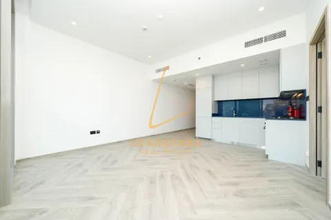 Apartment in Business Bay, Dubai, UAE 1 bedroom, 63 sq.m. № 703383 - photo 7