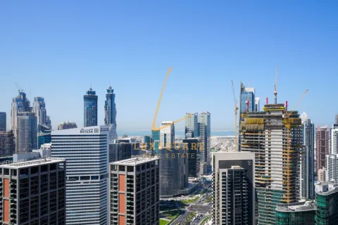 Apartment in Business Bay, Dubai, UAE 1 bedroom, 63 sq.m. № 703383 - photo 19