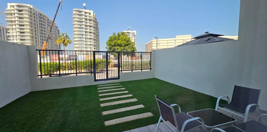 Városi lakóépület itt: Mina Al Arab, Ras Al Khaimah, EAE, 2 hálószoba, 251 m², azonosító: 656369