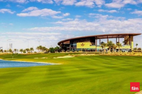 Apartment til salg i Dubai, UAE 2 soveværelser, 121 kvm № 668959 - foto 2