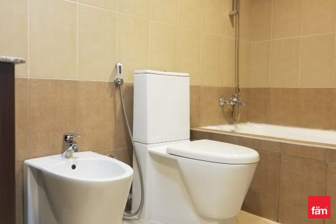 Apartmen di Business Bay, Dubai, UAE 2 bilik tidur, 118 meter persegi № 634860 - foto 17