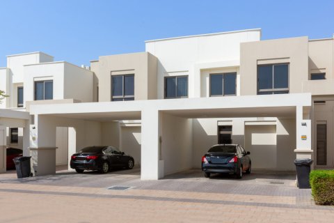 Townhouse i Town Square, Dubai, UAE 3 soveværelser, 188 kvm № 722167