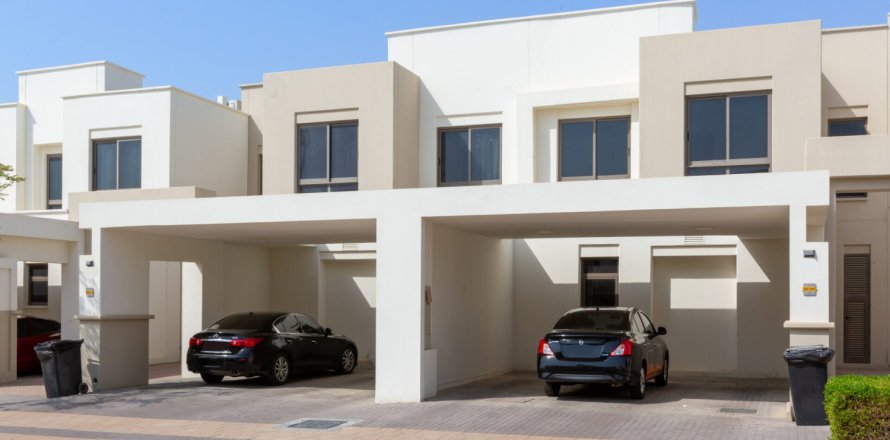 Ridamaja asukohaga Town Square, Dubai, AÜE: 3 magamistoaga, 188 m² Nr 722167
