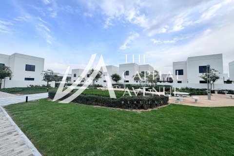 Shtëpi në qytet në Yas Island, Abu Dhabi, Emiratet e Bashkuara Arabe 2 dhoma gjumi, 123.84 m2. № 737328