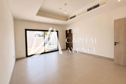 Вилла Al Shamkha, Абу-Даби, БАӘ-да 4 жатын бөлмелер, 509.94 м² № 737326 - фото 3