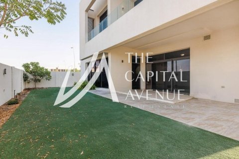 Vilă de închiriat în Yas Island, Abu Dhabi, EAU 4 dormitoare, 598.95 mp.  №737329 - poză 20
