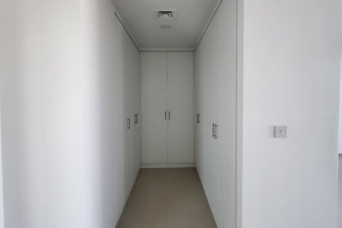 Casa urbana para arrendamento em Dubai Land, Dubai, EAU 4 quartos, 245 m2 № 700738 - foto 7