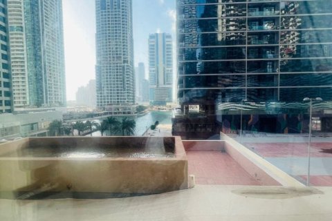 Appartamento in vendita a Jumeirah Lake Towers, Dubai, EAU 2 camere da letto, 121 mq. № 700740 - foto 3