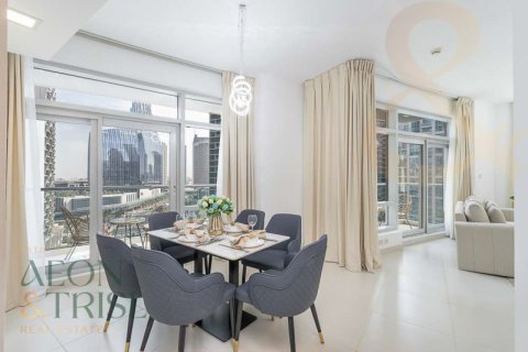 Appartement à vendre à  Downtown Dubai (Downtown Burj Dubai), Dubai, EAU 2 chambres, 126 m2 № 648934 - photo 3