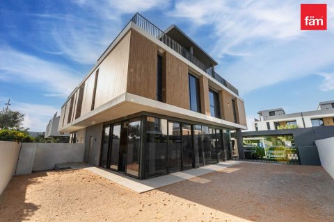 Βίλα σε Dubai, ΗΑΕ 5 υπνοδωμάτια, 330 τ.μ. Αρ. 668867 - φωτογραφία 1