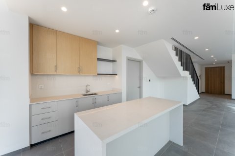 Willa do wynajęcia w Dubai, ZEA 5 sypialnie, 330 mkw., nr 668867 - zdjęcie 9