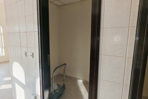 Apartman u Dubai, UAE 2 spavaćih soba, 144 m2 Br. 766140 - fotografija 6