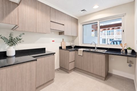 Dubai, BAE’de satılık villa 4 yatak odası, 219 m&sup2; No 766139 - fotoğraf 2