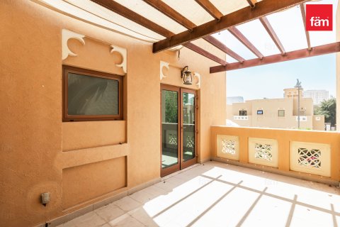 Rijtjeshuis te koop in Al Furjan, Dubai, VAE 3 slaapkamers, 224 vr.m., nr 687587 - foto 19