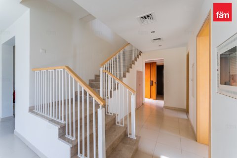 Üürile anda villa asukohaga Reem, Dubai, AÜE: 3 magamistoaga, 307.4 m² Nr 687584 - pilt 10