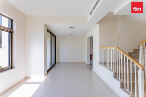 Üürile anda villa asukohaga Reem, Dubai, AÜE: 3 magamistoaga, 307.4 m² Nr 687584 - pilt 4