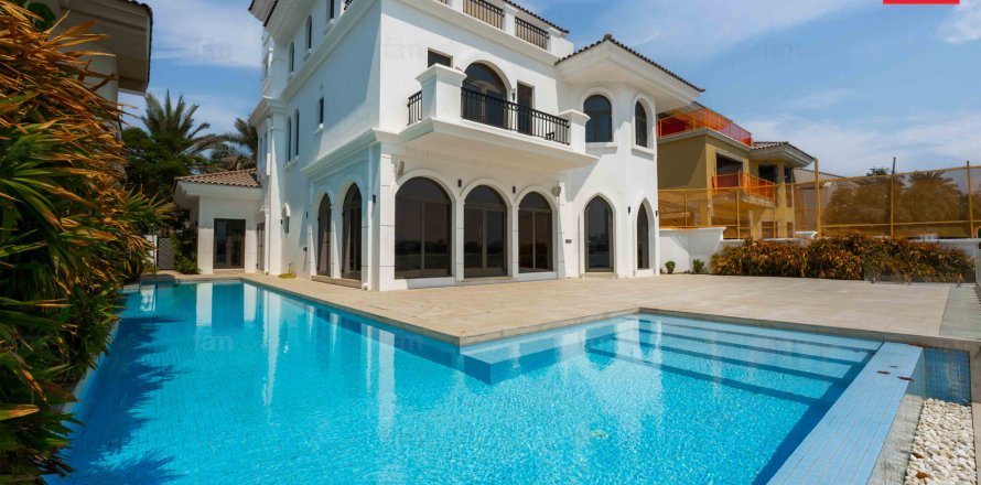 Villa à Palm Jumeirah, Dubai, EAU: 5 chambres, 622.6 m2 № 641635