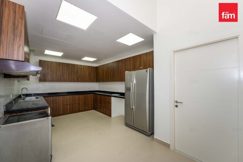 Villa à louer à Palm Jumeirah, Dubai, EAU 5 chambres, 622.6 m2 № 641635 - photo 19