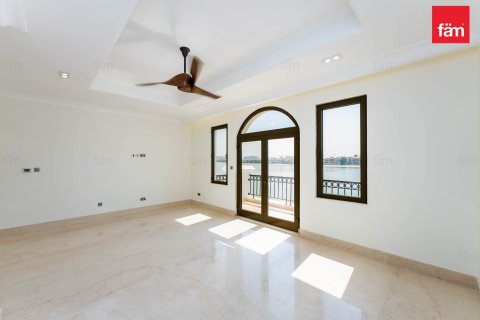 Villa para arrendamento em Palm Jumeirah, Dubai, EAU 5 quartos, 680.6 m2 № 641635 - foto 10