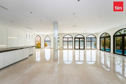 Villa à louer à Palm Jumeirah, Dubai, EAU 5 chambres, 622.6 m2 № 641635 - photo 8