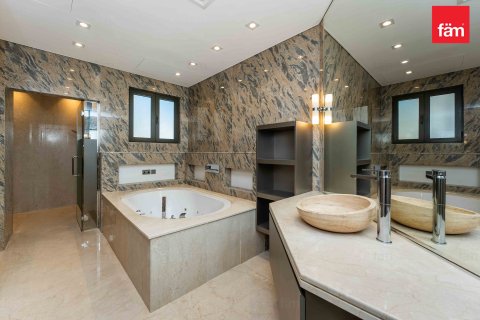 Villa à louer à Palm Jumeirah, Dubai, EAU 5 chambres, 622.6 m2 № 641635 - photo 30