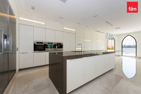 Villa à louer à Palm Jumeirah, Dubai, EAU 5 chambres, 622.6 m2 № 641635 - photo 4