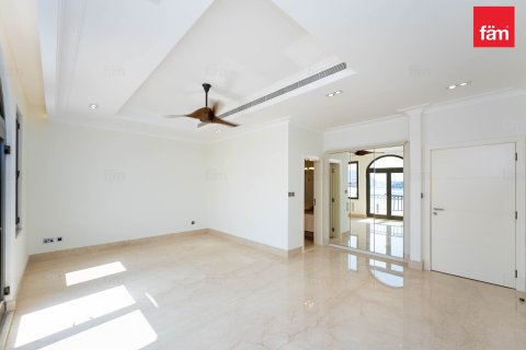 Villa à louer à Palm Jumeirah, Dubai, EAU 5 chambres, 622.6 m2 № 641635 - photo 14