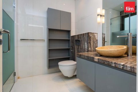 Villa para arrendamento em Palm Jumeirah, Dubai, EAU 5 quartos, 680.6 m2 № 641635 - foto 12