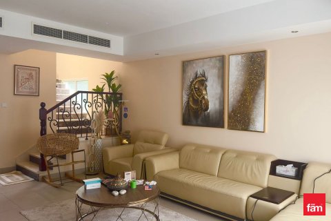 Villa til leje i Dubai, UAE 3 soveværelser, 240.4 kvm № 641543 - foto 5