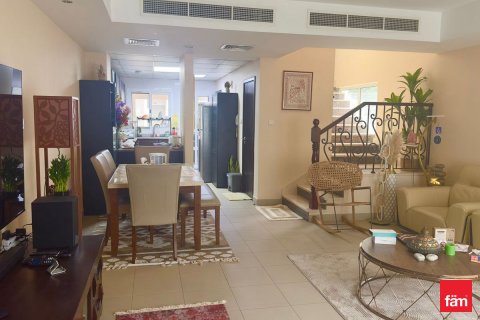 Villa til leje i Dubai, UAE 3 soveværelser, 240.4 kvm № 641543 - foto 9