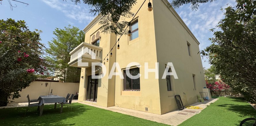 Villa em Arabian Ranches 2, Dubai, EAU 4 quartos, 297 m2 № 706486