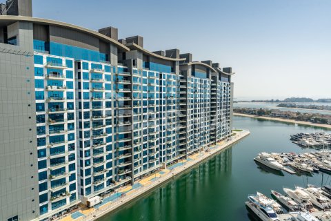 Apartamento en Palm Jumeirah, Dubai, EAU 3 dormitorios, 234 m² № 706487