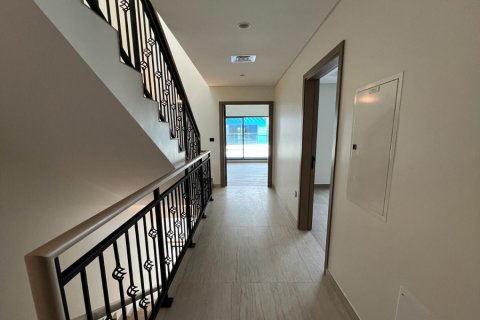 Villa te huur in Damac Lagoons, Dubai, VAE 5 slaapkamers, 144 vr.m., nr 677344 - foto 13