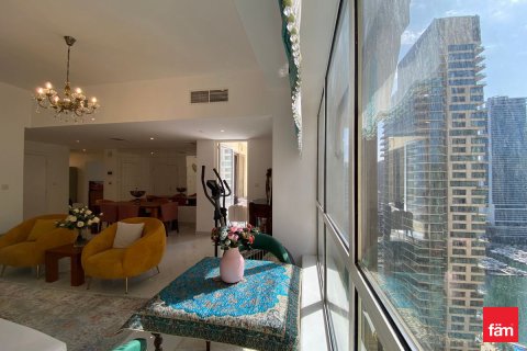 Apartman u Dubai, UAE 2 spavaćih soba, 120.8 m2 Br. 686299 - fotografija 3